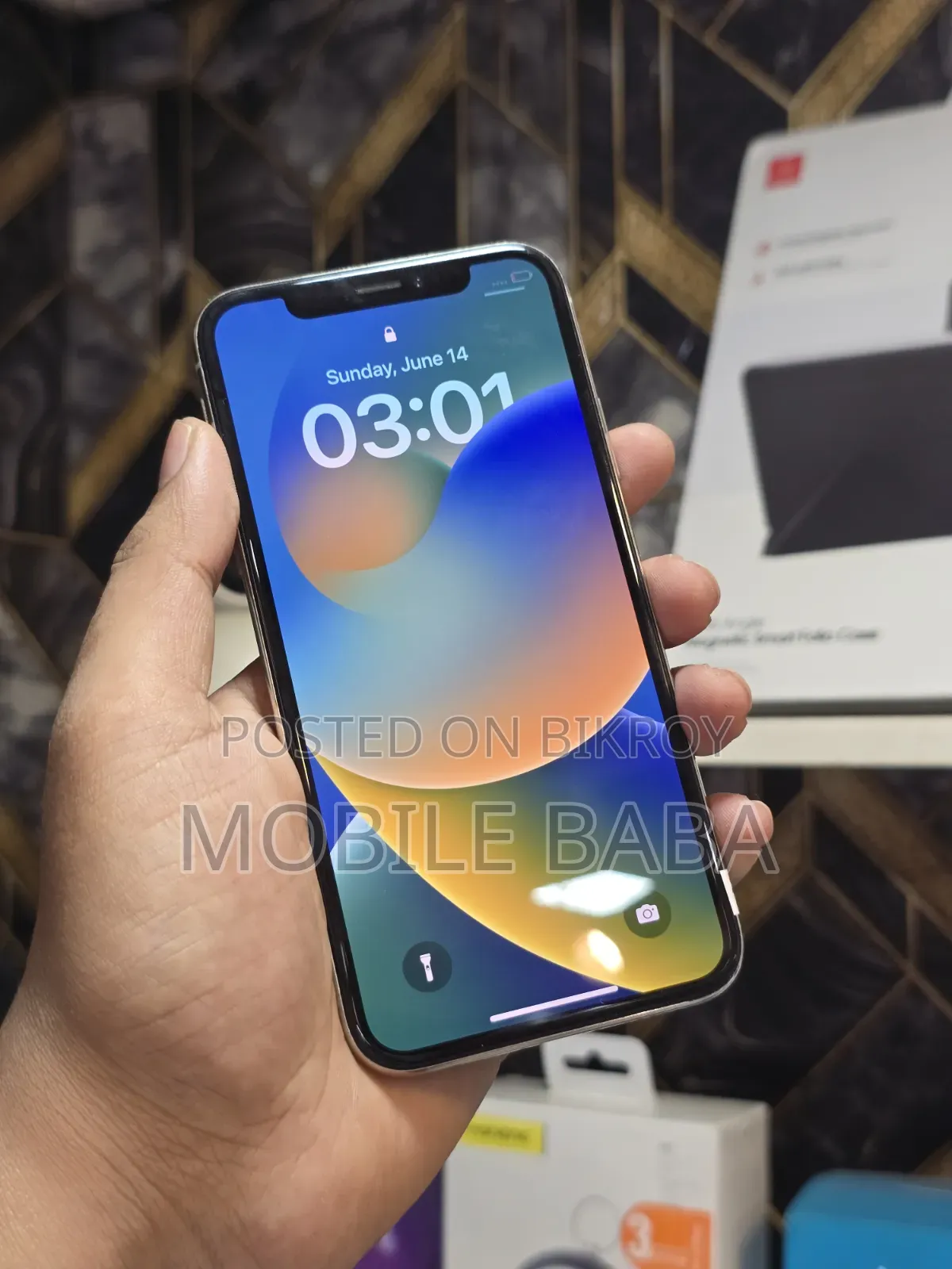 Apple iPhone X 256 GB White