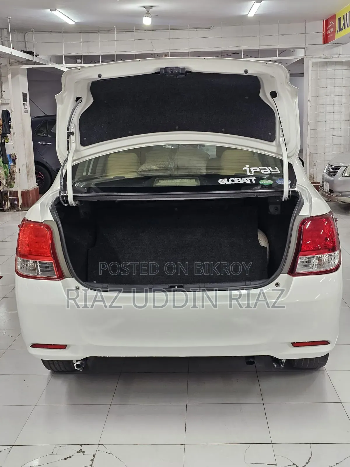 Toyota Axio 2013 Pearl