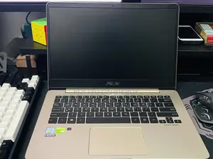 Laptop Asus ZenBook UX430UA 8GB Intel Core i7 SSD 256GB