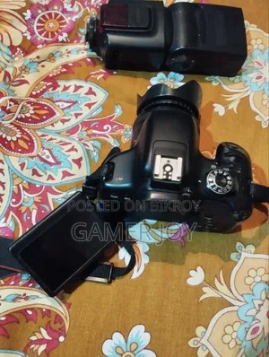 Canon 750 D Flash