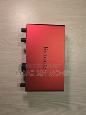 Focusrite Scarlett 2i2 Studio 4th Gen