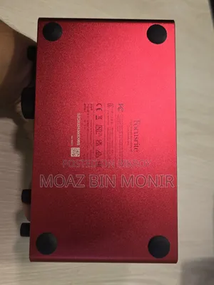 Focusrite Scarlett 2i2 Studio 4th Gen