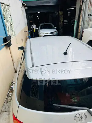 Toyota IST 2003 Silver