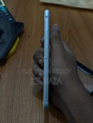 Apple iPhone 7 32 GB Silver