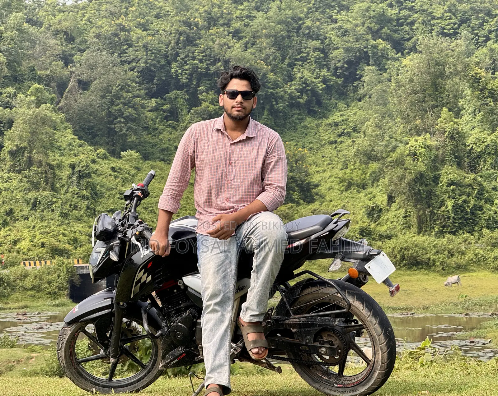 TVS Apache 160 4V 2023 Black