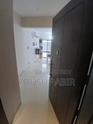 3bdrm Apartment in Rupayan City Uttara for Sale