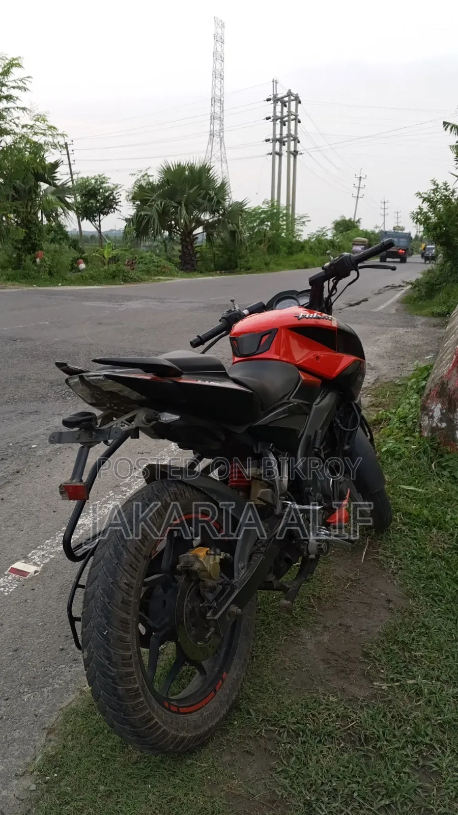 Bajaj Pulsar NS 160 2021 Red