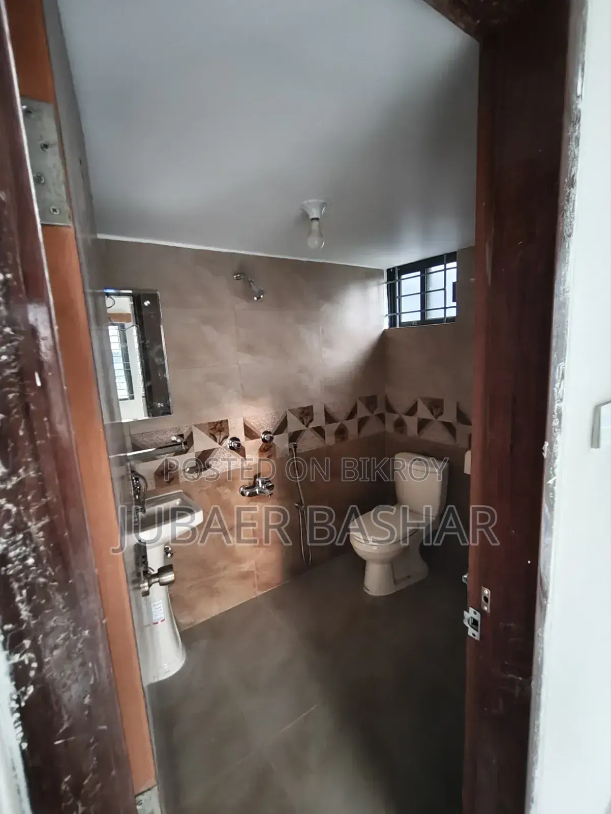 3-bedroom Apartment in Uttara for rent