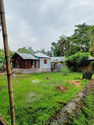 4.50 decimal land for sale