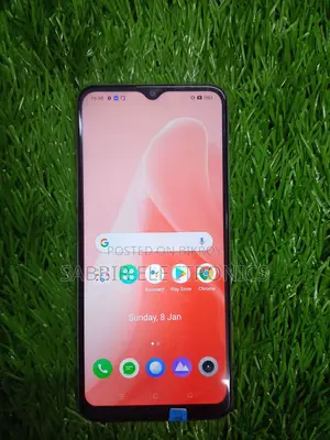 New Realme V30 128 GB Gold