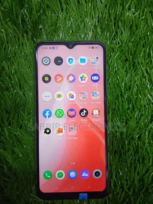 New Realme V30 128 GB Gold