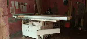 মেনিমেক্স ল্যাব ৩০০ +