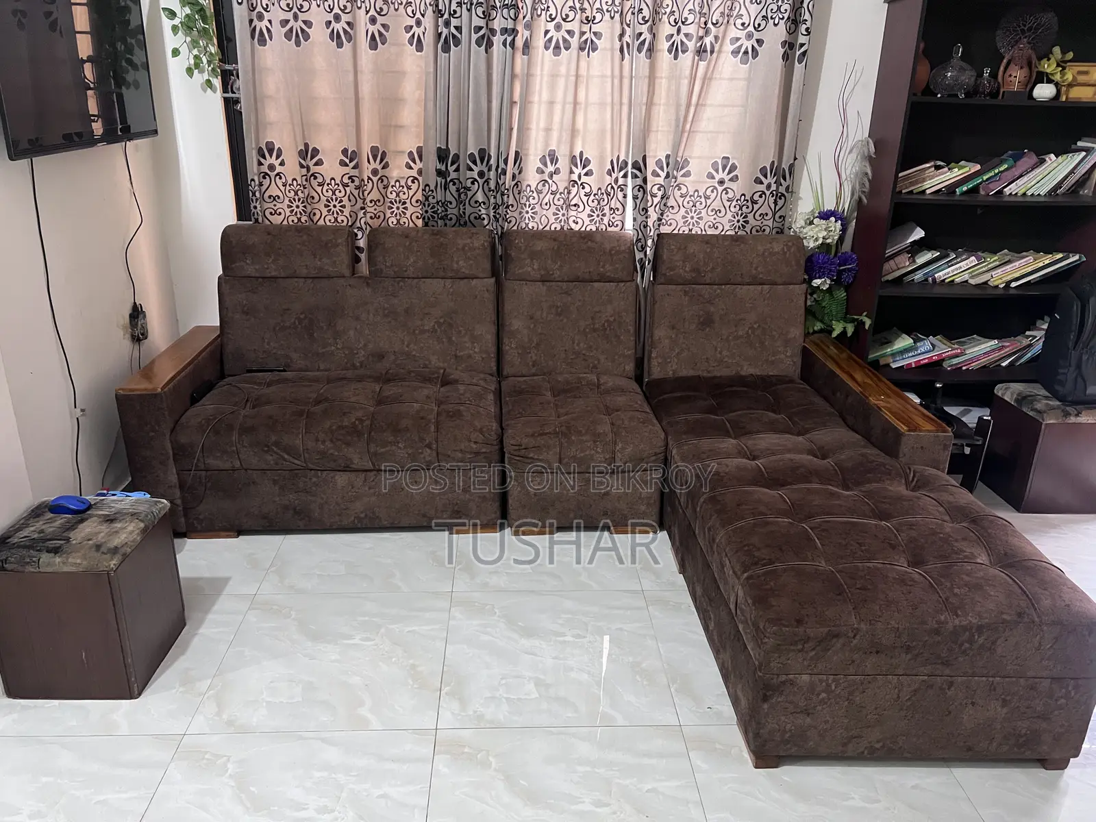 Divan Sofa Set