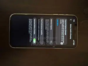 Apple iPhone 11 64 GB White