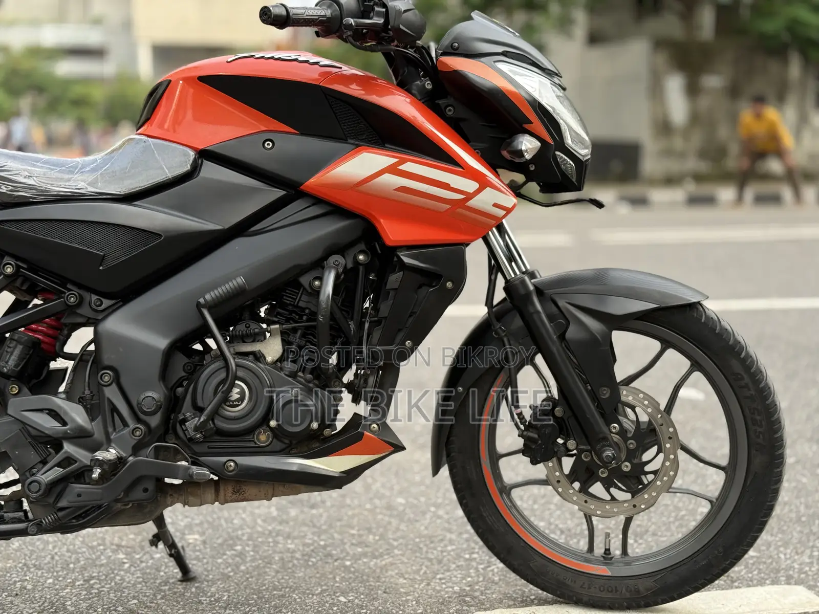 Bajaj Pulsar NS125 2024 Orange