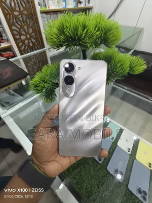 Vivo Y19 128 GB Silver