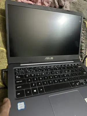 Laptop Asus 8GB Intel Core I5 SSD 250GB