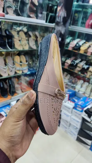 লেডিস হাফ শো কালেকশন