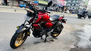 ইয়ামাহা এফজেড ২০২৪ রেড