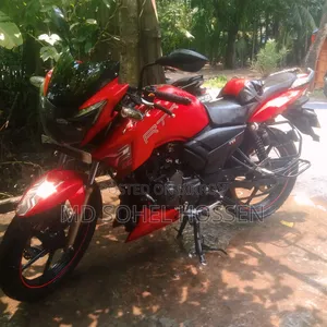 TVS Apache RTR 160 2V 2018 Red