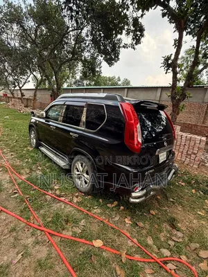 New Nissan X-Trail 2011 Black