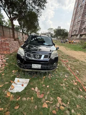New Nissan X-Trail 2011 Black