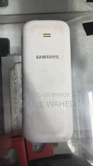 Samsung Guru Music 2 White