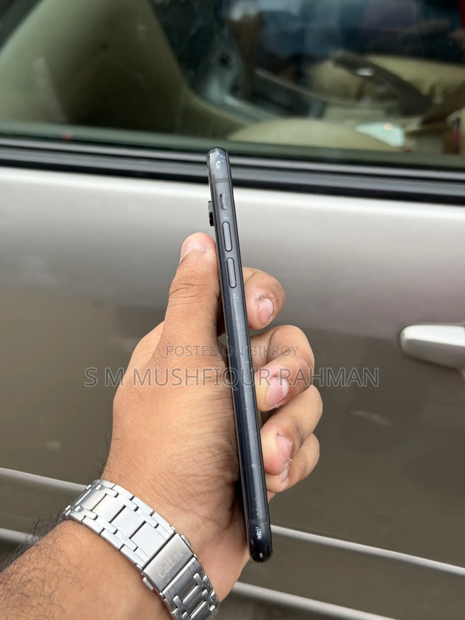 অ্যাপল আইফোন এক্সআর ৬৪ জিবি কালো