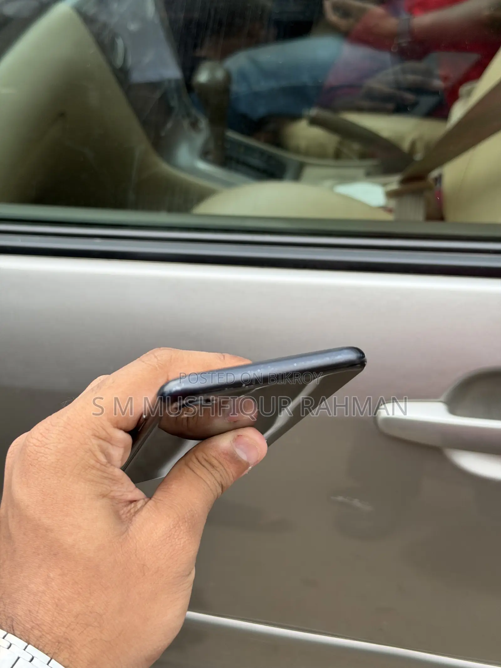 অ্যাপল আইফোন এক্সআর ৬৪ জিবি কালো