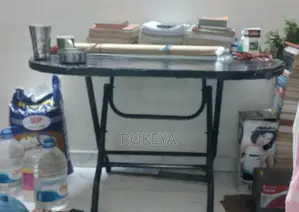 Selling Dining Table