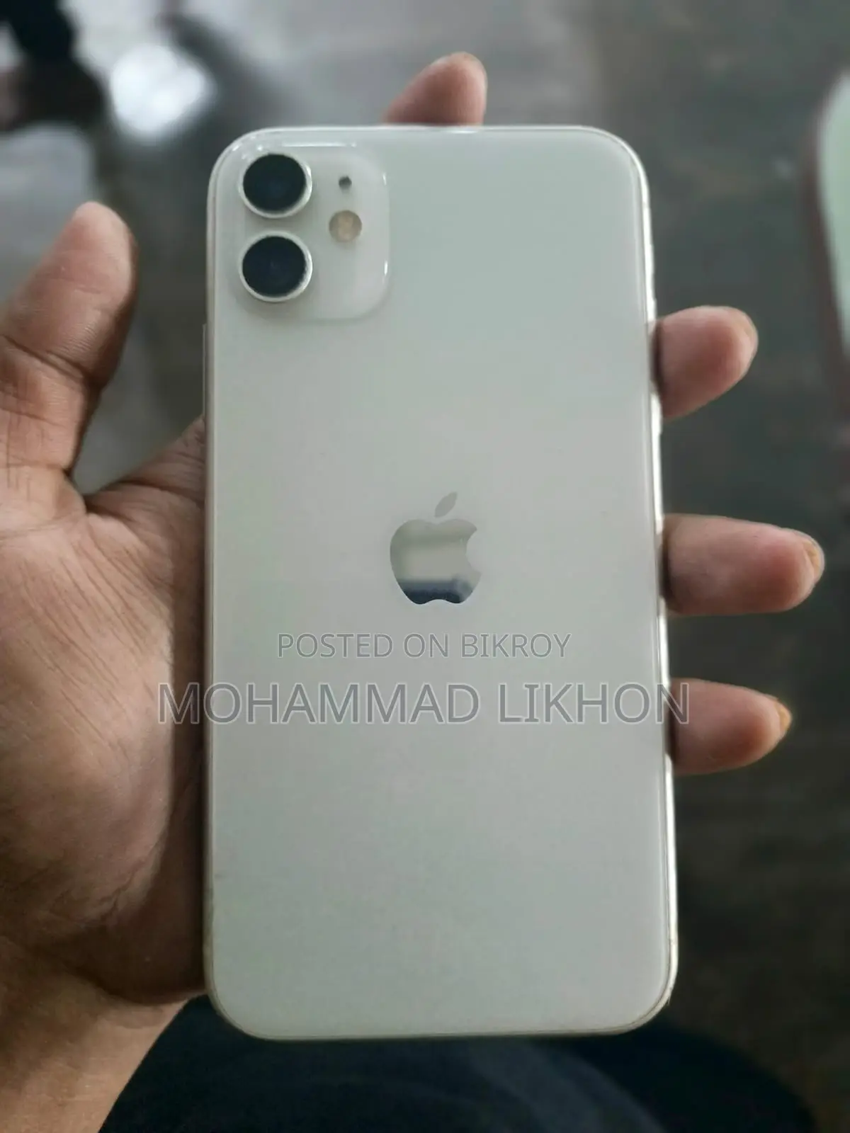 New Apple iPhone 11 128 GB White