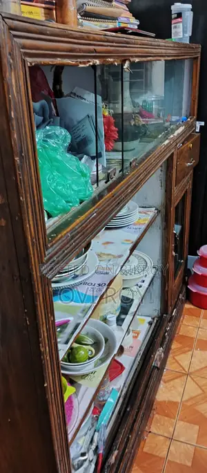 Everything is fine, just missing the glass