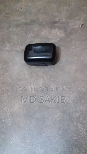 Airbuds M10
