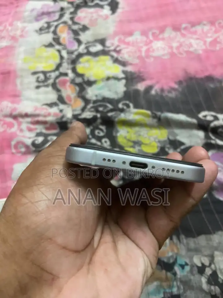 Apple iPhone 15 128 GB Green