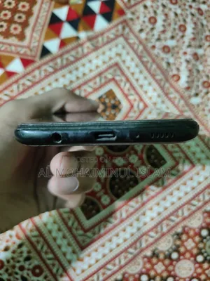 Samsung Galaxy M21 64 GB Black