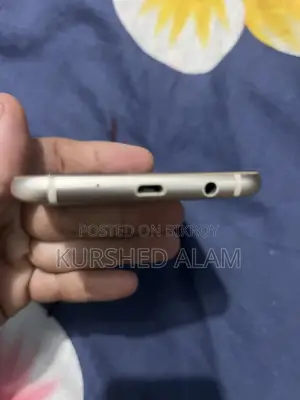 Samsung Galaxy J7 16 GB Gold