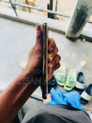 Apple iPhone XS 64 GB Rose Gold