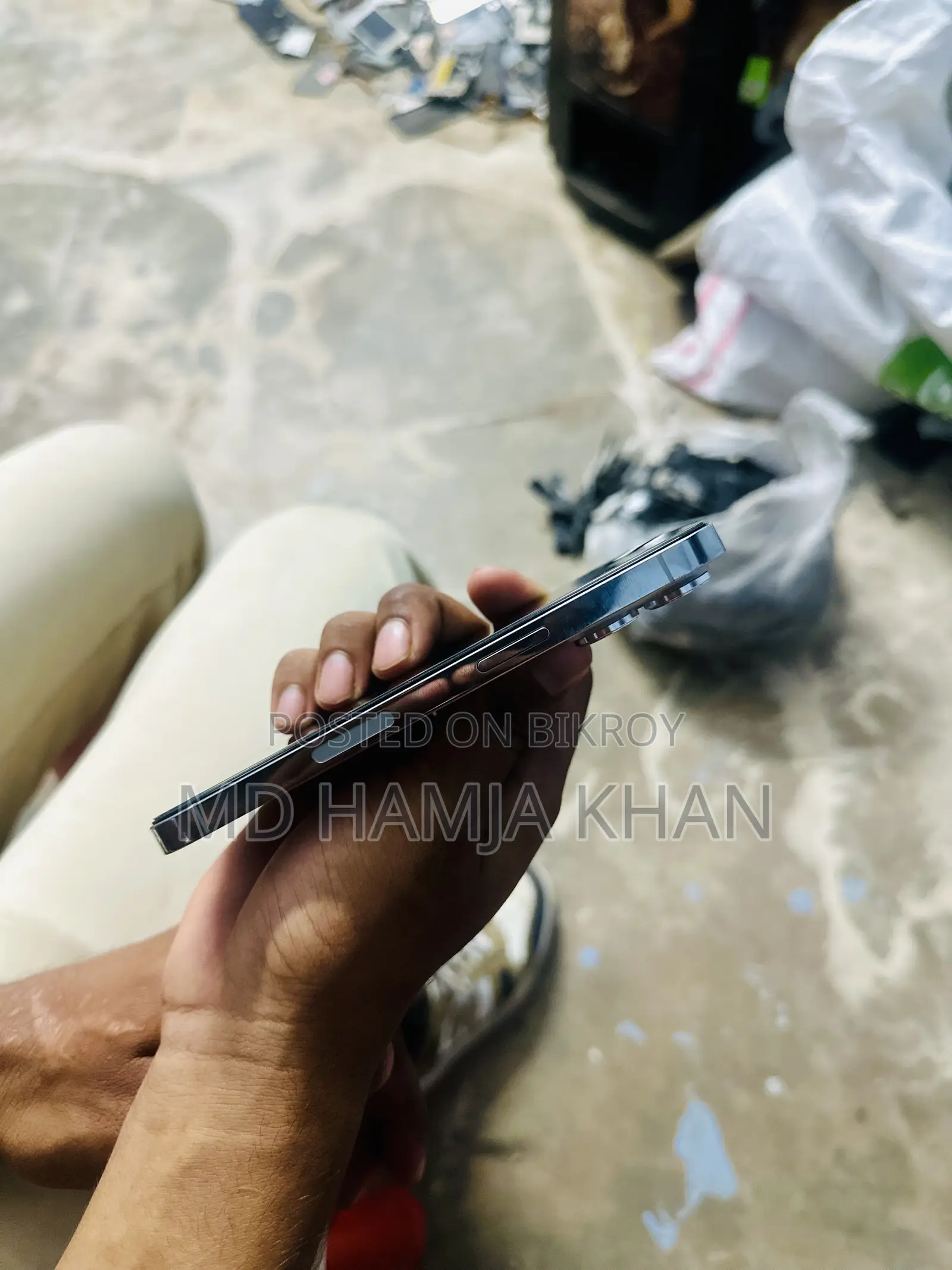 অ্যাপল আইফোন ১৩ প্রো ১২৮ জিবি সিলভার