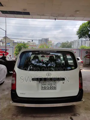 Toyota Probox 2004 White