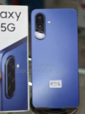 New Samsung Galaxy A17 5G 256 GB Blue