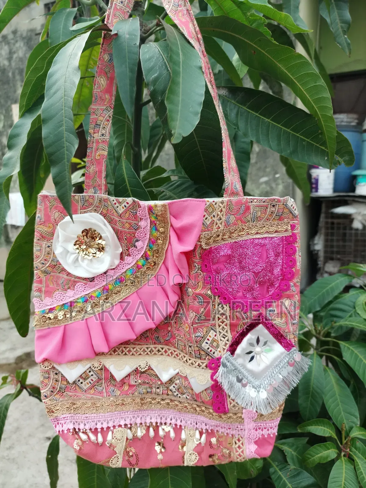 লেডিস হ্যান্ডব্যাগ
