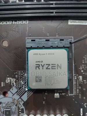 Amd Ryzen 5 3500x Processor With Box and Cooler