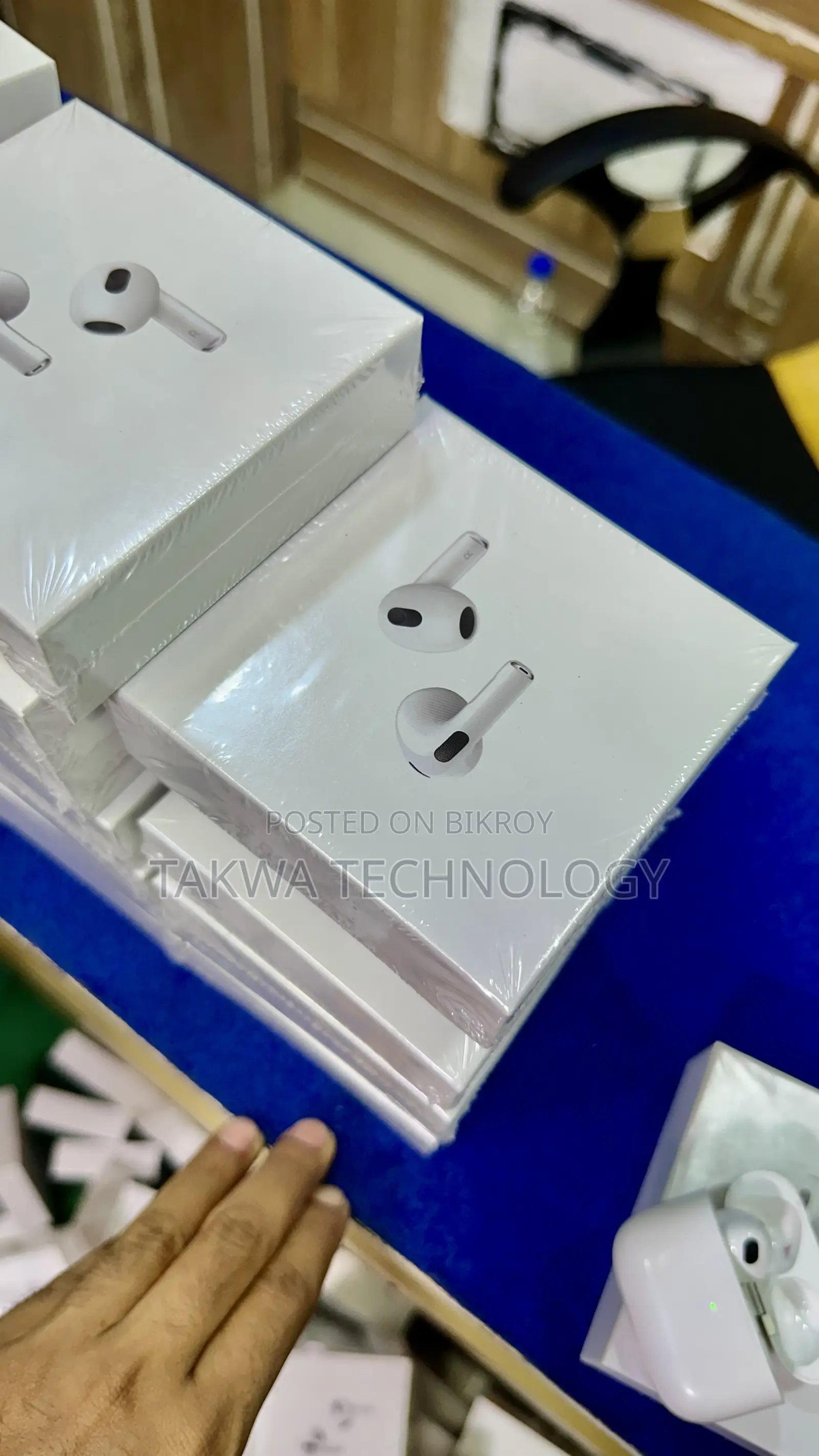 এয়ারপোর্ট নিউ