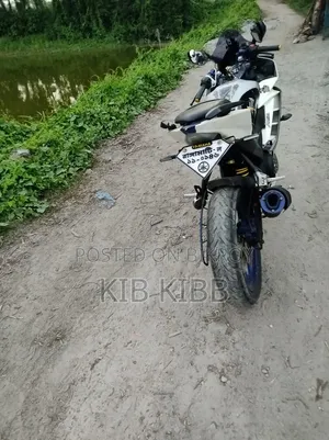Yamaha R1 2026 White