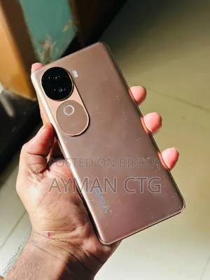 New Vivo V40e 256 GB Rose Gold