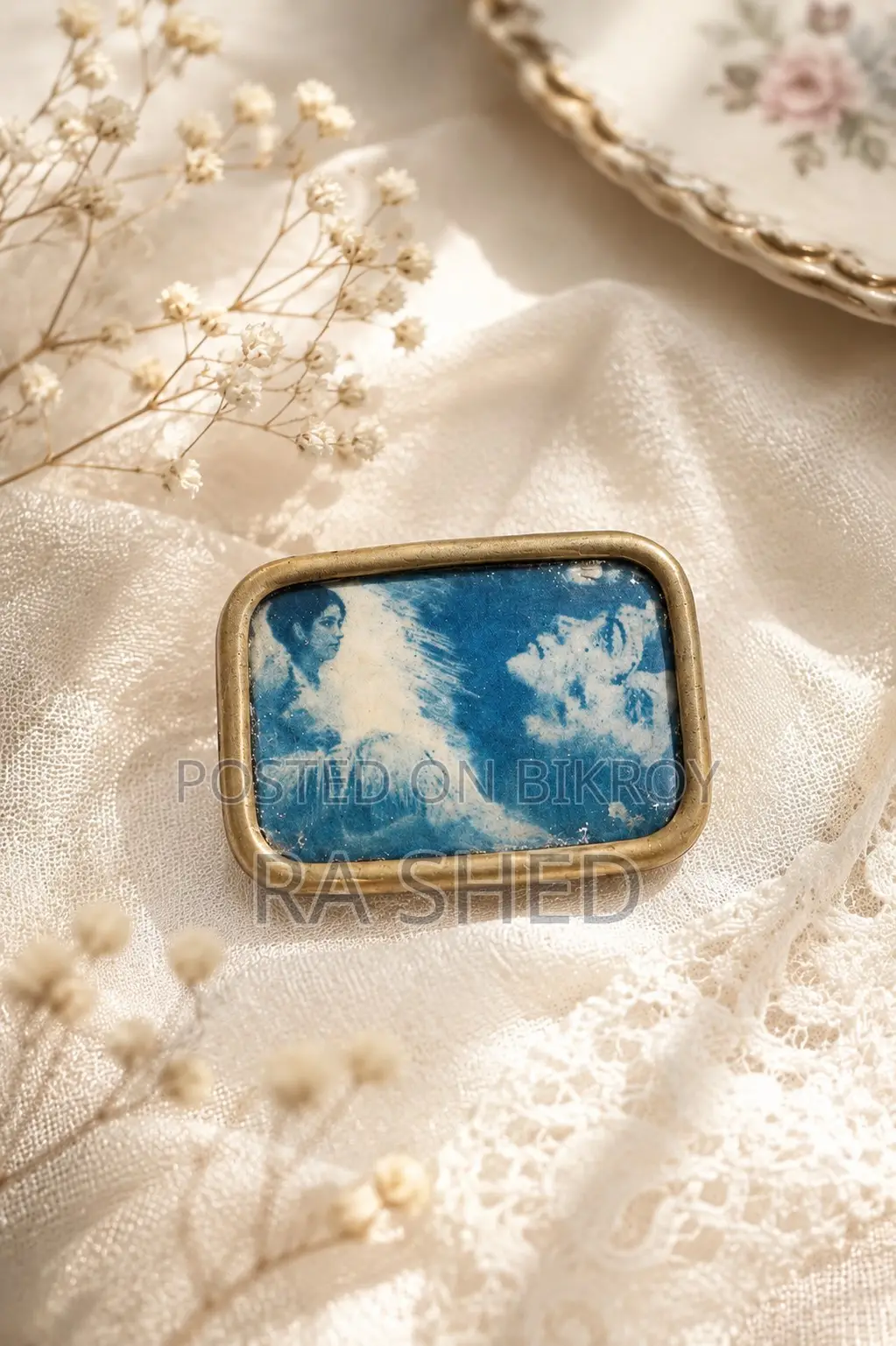 Antique Piece