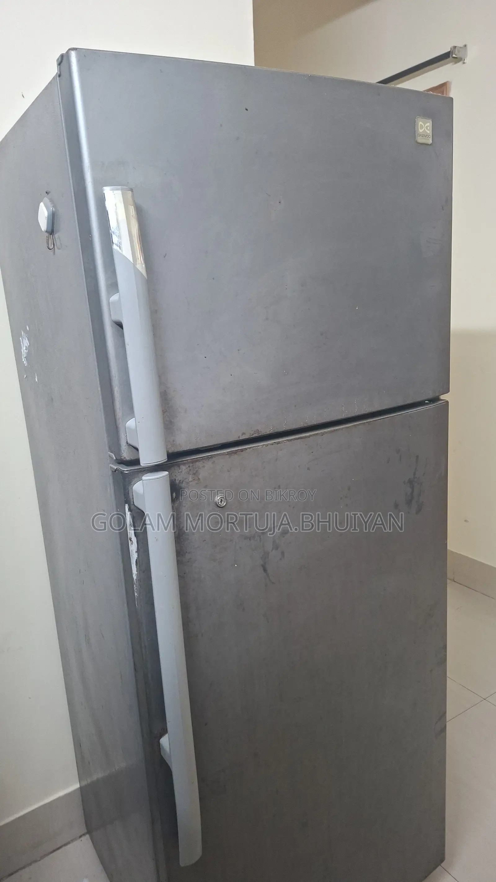Refrigerator Daewoo Fr-360 Liter