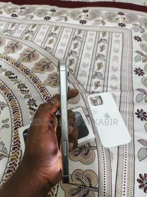 Apple iPhone 16 Pro Max 256 GB White