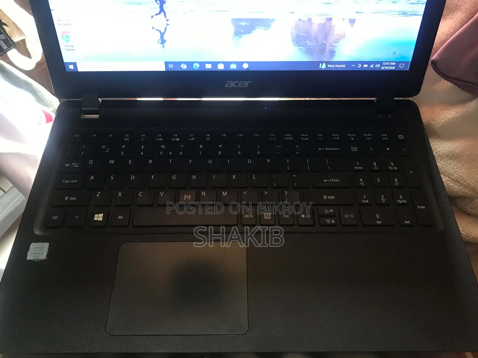 Laptop Acer Aspire ES1-572 4GB Intel Core i3 HDD 1TB