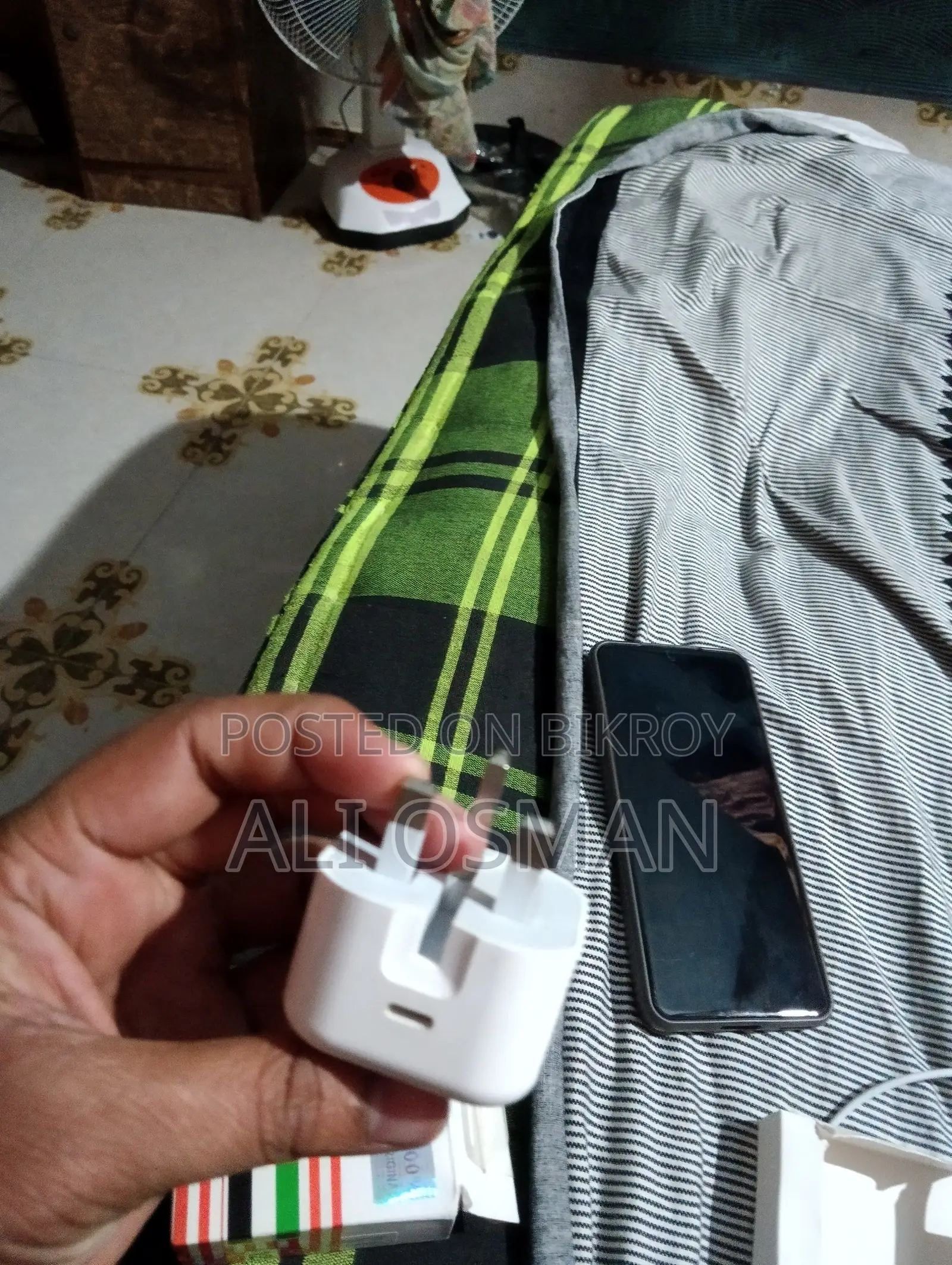 অ্যাপল অ্যাডাপ্টার